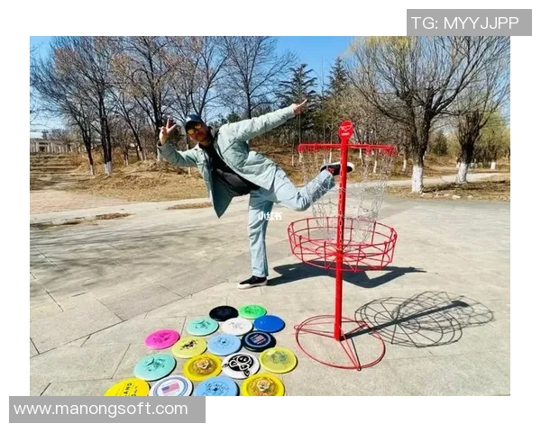 北京飞盘队在极限运动世界杯中的灵活性表现引发热议与关注 北京飞盘队在极限运动世界杯中的灵活性表现引发热议与关注